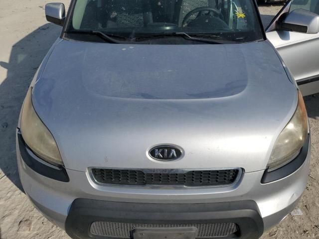 2011 KIA Soul +