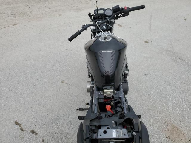 2009 Yamaha FZ6 R