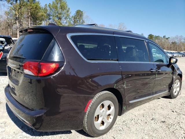 2017 Chrysler Pacifica Touring L Plus