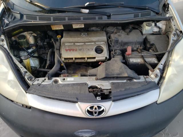 2006 Toyota Sienna XLE