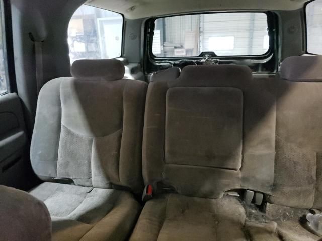 2004 Chevrolet Suburban K1500