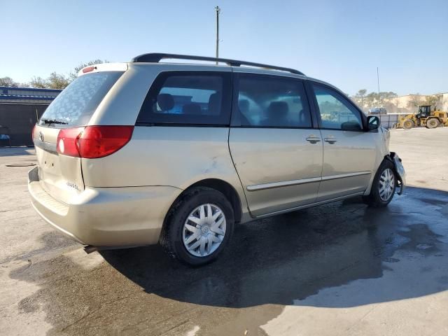 2007 Toyota Sienna CE