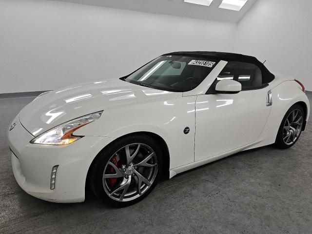 2015 Nissan 370Z Base