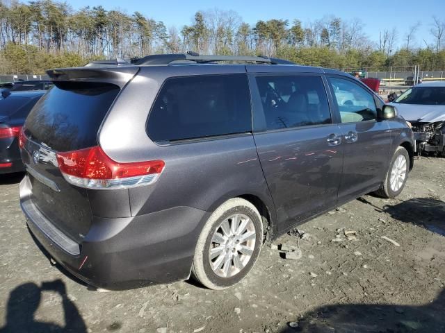 2011 Toyota Sienna XLE