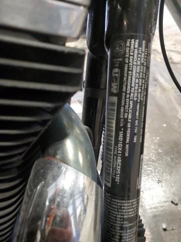 2011 Harley-Davidson Fxdb