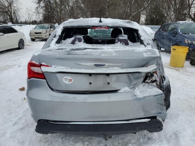 2013 Chrysler 200 LX