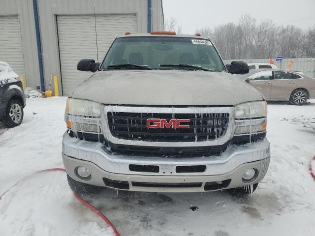 2004 GMC Sierra K2500 Heavy Duty