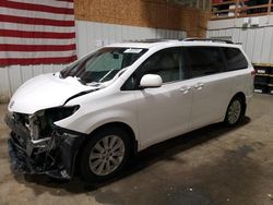 2014 Toyota Sienna XLE en venta en Anchorage, AK