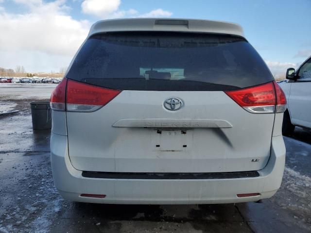 2011 Toyota Sienna LE