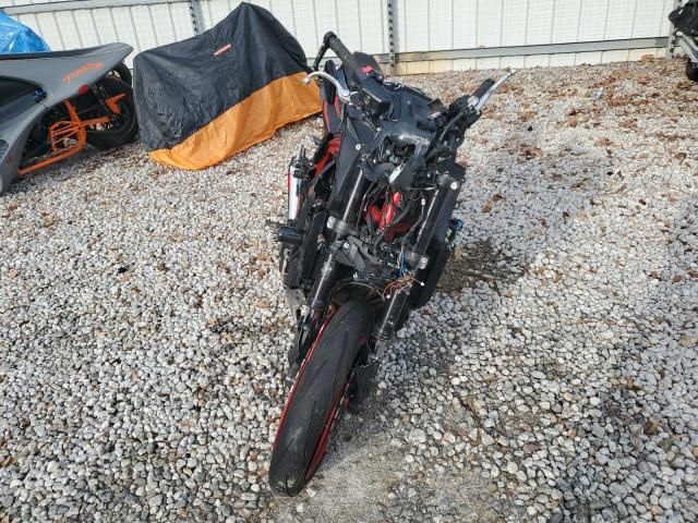 2023 Kawasaki ZR900 F
