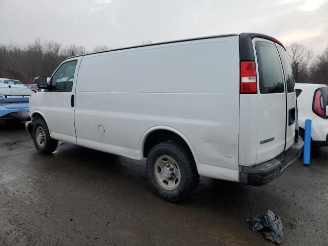 2017 Chevrolet Express G2500