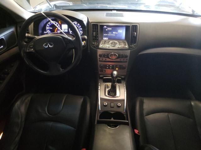 2015 Infiniti Q40