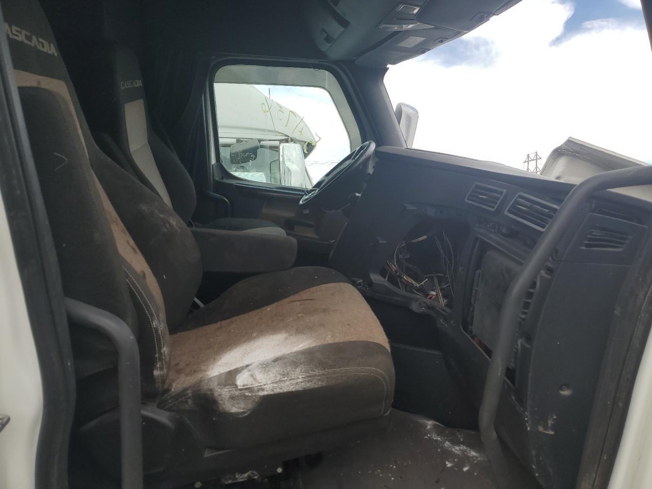 2022 Freigliner 2022 Freightliner Cascadia 126