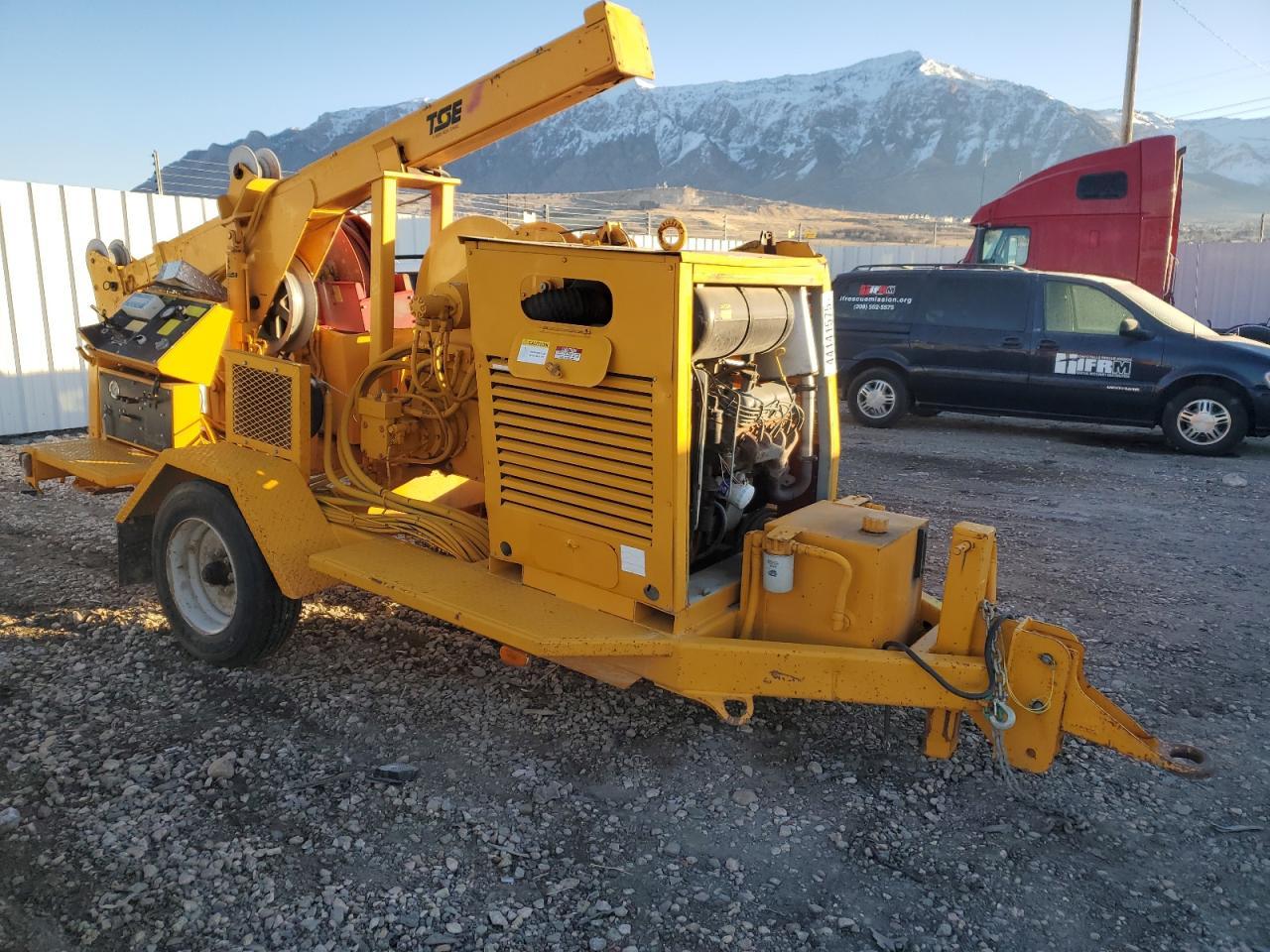 2004 Unknown 2004 TSE International Underground Cable Puller