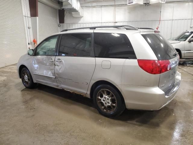 2006 Toyota Sienna XLE