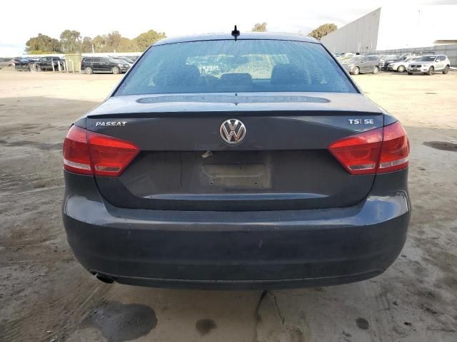 2015 Volkswagen Passat SE