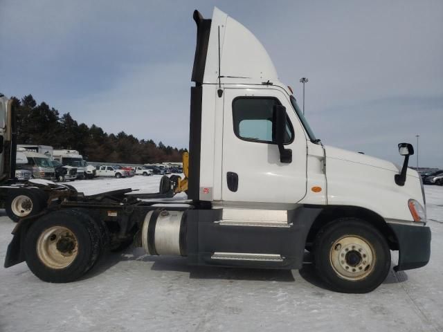 2016 Freightliner Cascadia 125