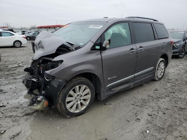 2016 Toyota Sienna XLE