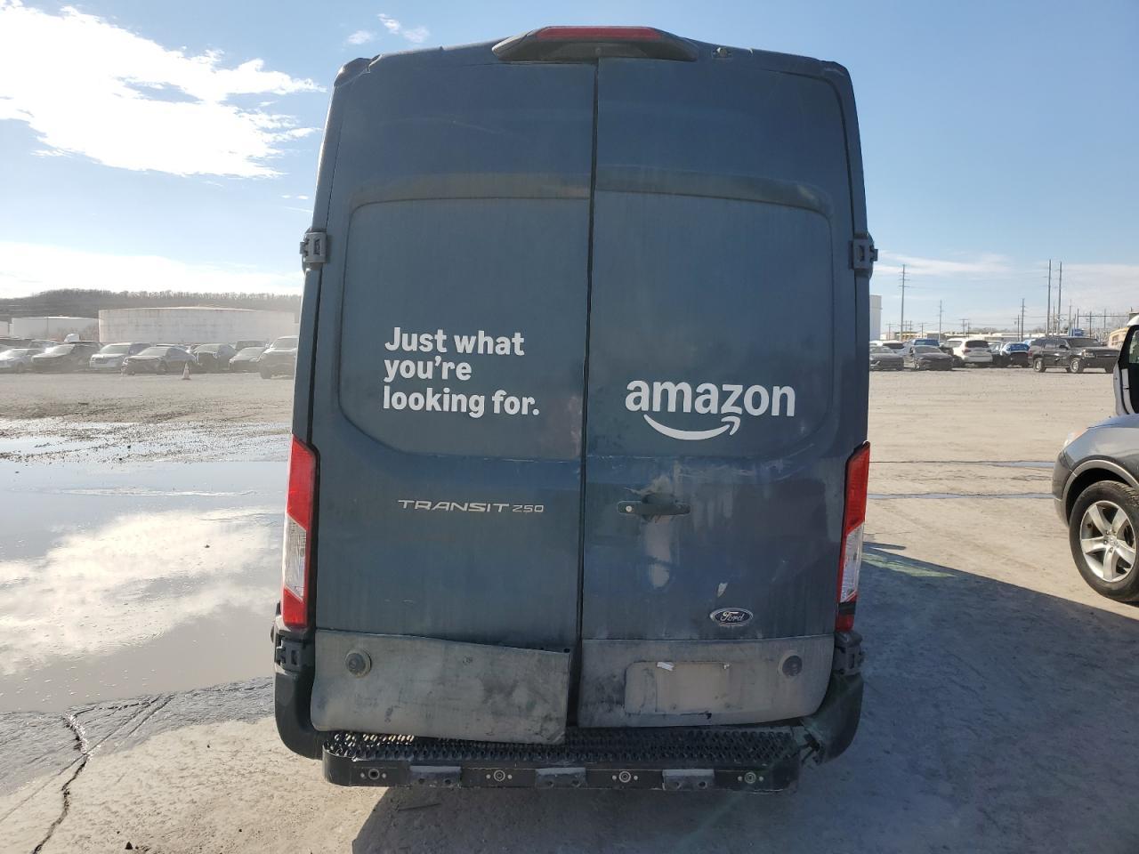 2020 Ford Transit T-250
