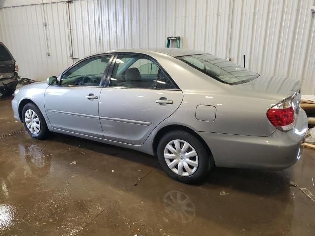 2005 Toyota Camry LE