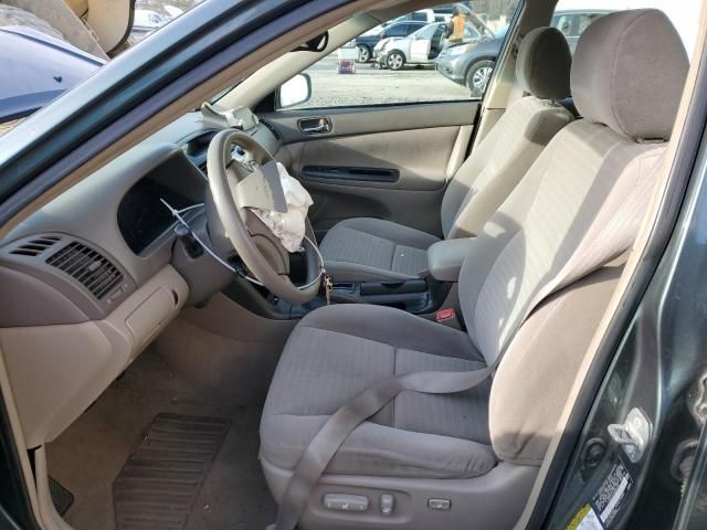 2005 Toyota Camry LE