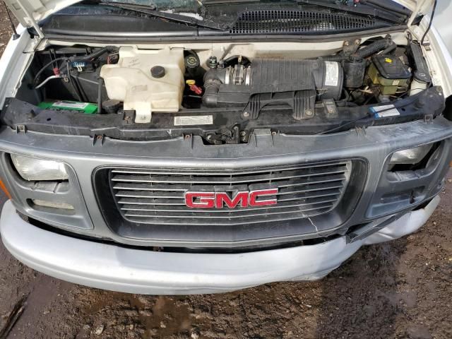 2002 GMC Savana G2500