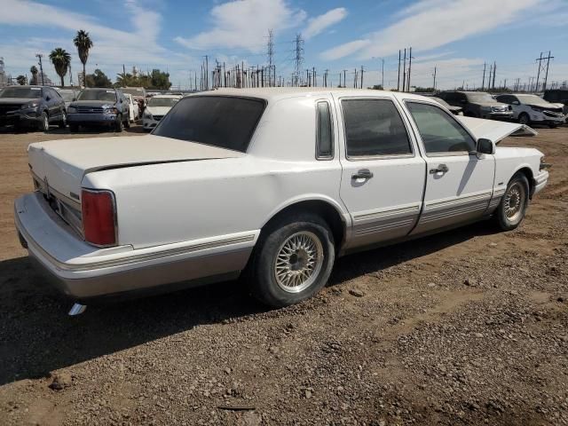 1996 Lincoln Town Car Signature