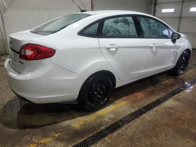 2013 Ford Fiesta SE