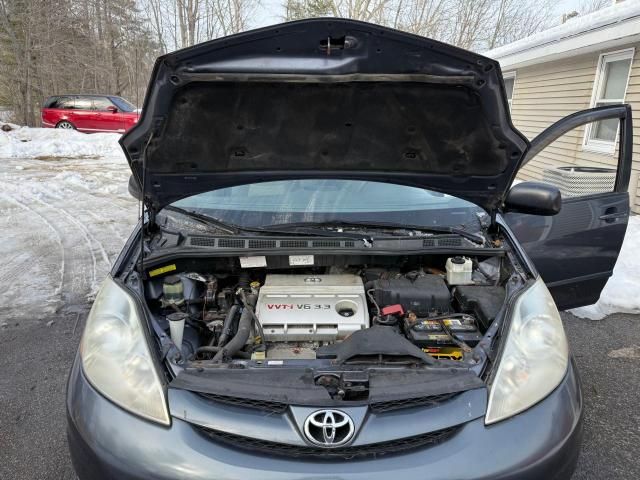 2006 Toyota Sienna CE