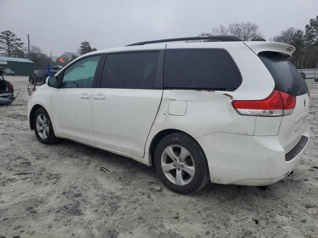 2011 Toyota Sienna LE