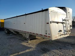 Salvage trucks for sale at Tulsa, OK auction: 2013 Wilson Hogtrailer Trailer