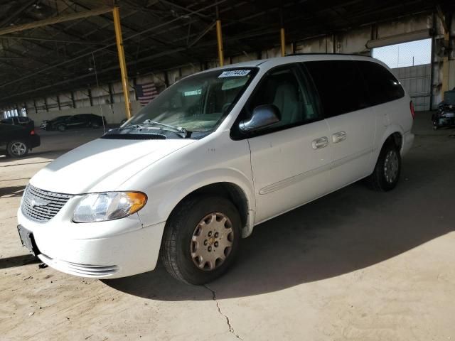 2002 Chrysler Town & Country LX