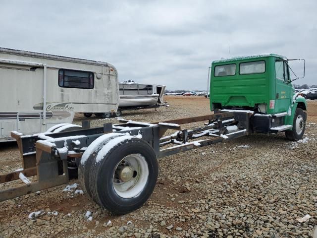 2001 Freightliner Medium Conventional FL70