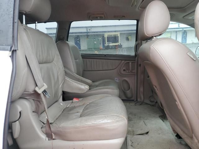 2008 Toyota Sienna XLE