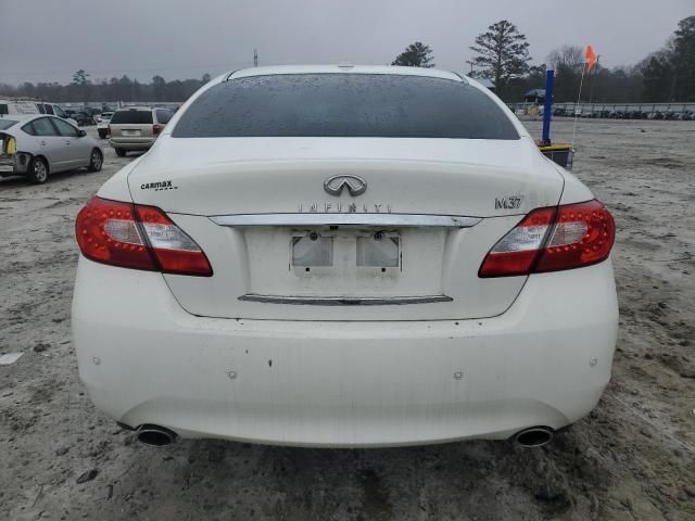 2013 Infiniti M37