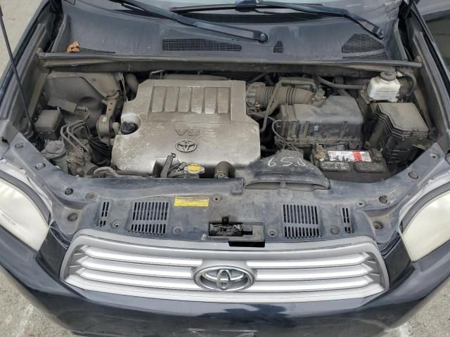 2010 Toyota Highlander SE