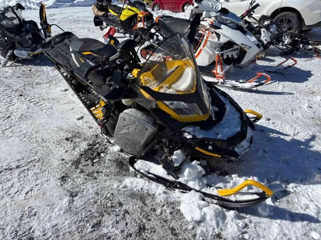 2013 Skidoo 2013 Skidoo Renegade