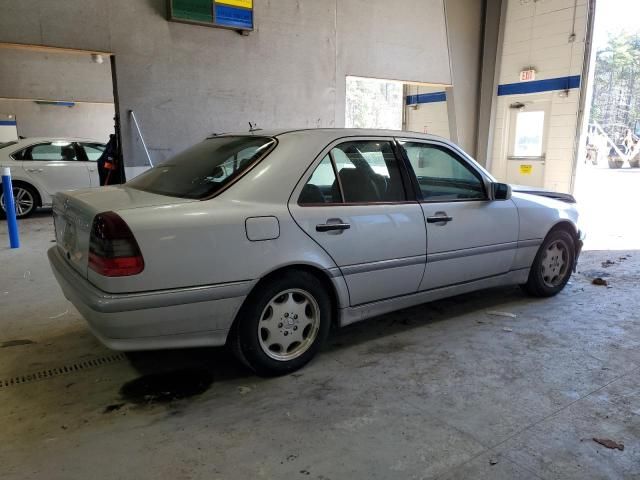 2000 Mercedes-Benz C 230