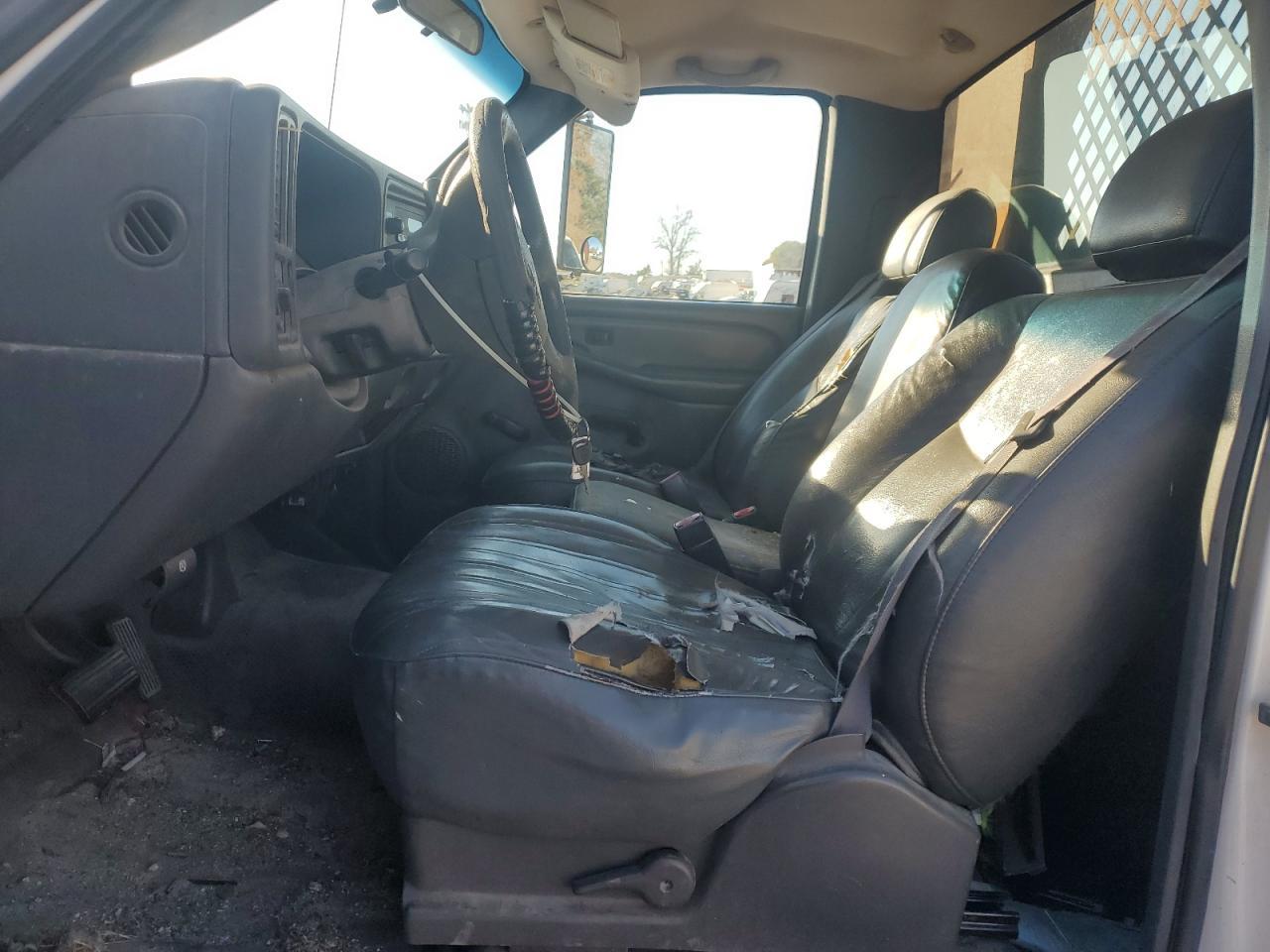 2003 GMC New Sierra C3500