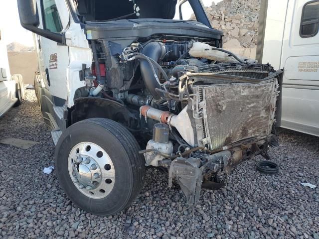 2025 Freigliner 2025 Freightliner Cascadia 126 Semi Truck