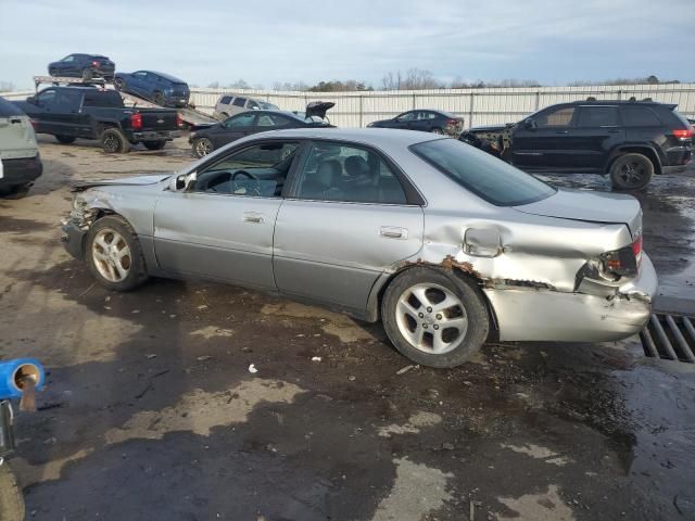 2000 Lexus ES 300