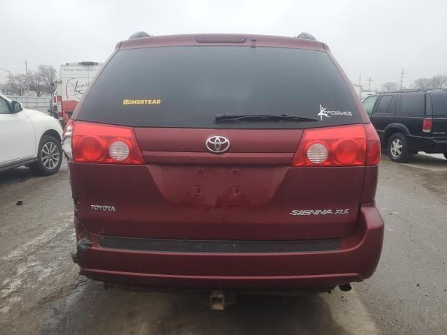 2009 Toyota Sienna XLE