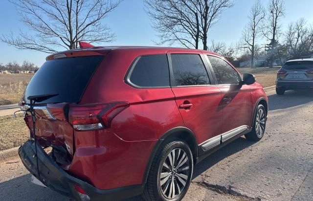 2019 Mitsubishi Outlander SE