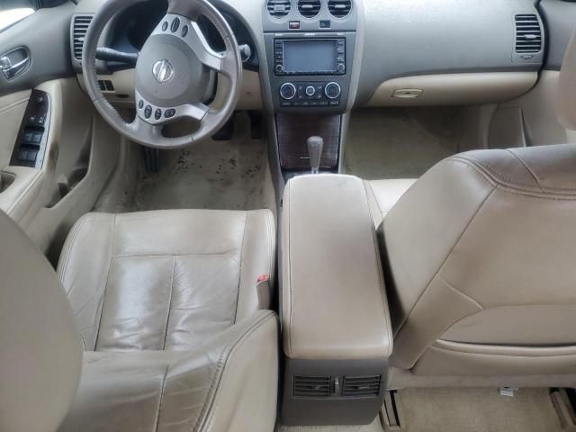 2010 Nissan Altima Base