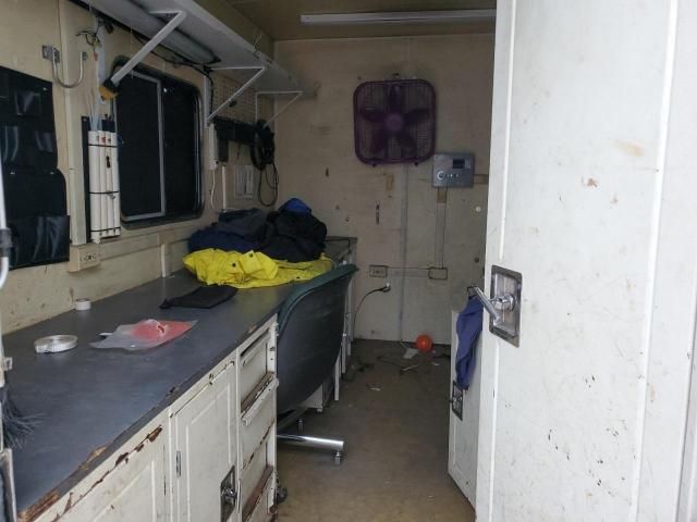 2000 Pelsue UE 7011A Fiber Optic Splicing Trailer