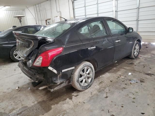 2012 Nissan Versa S