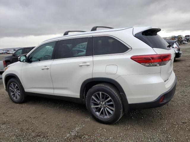 2019 Toyota Highlander SE