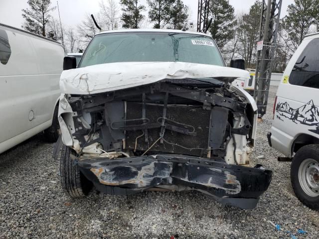 2019 Chevrolet Express G2500