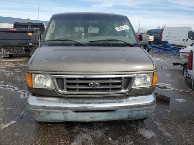 2003 Ford Econoline E350 Super Duty Wagon