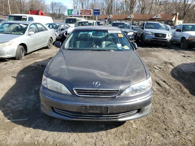 2000 Lexus ES 300